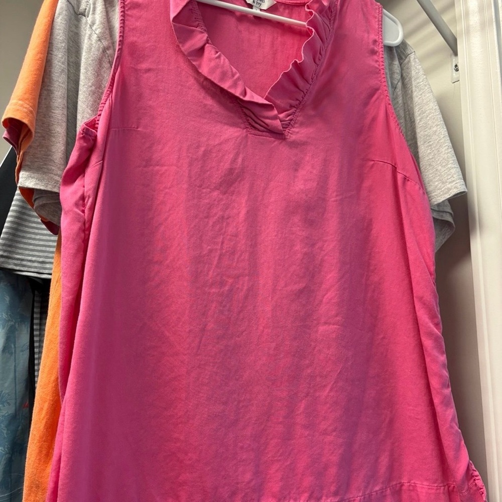 Crown & Ivy Vibrant Pink Ruffled Blouse